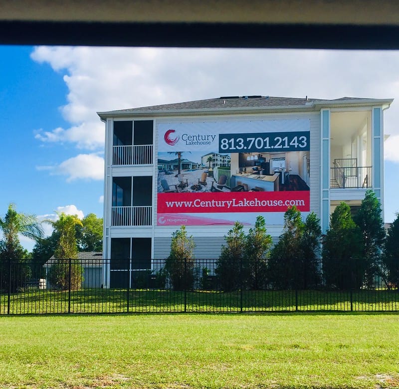 Banner advertising for building company